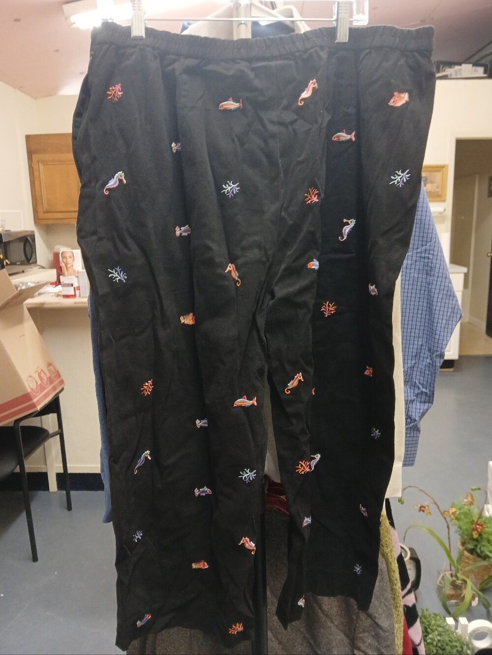 Coldwater Creek Sea Animal Print Pants